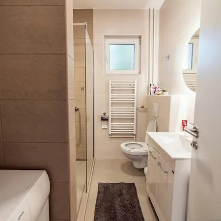 Apartman Danube Lux Novi Sad Exterior photo