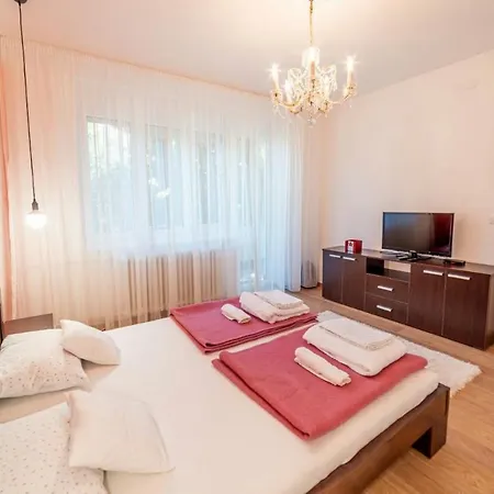 Apartman Danube Lux Novi Sad Exterior photo